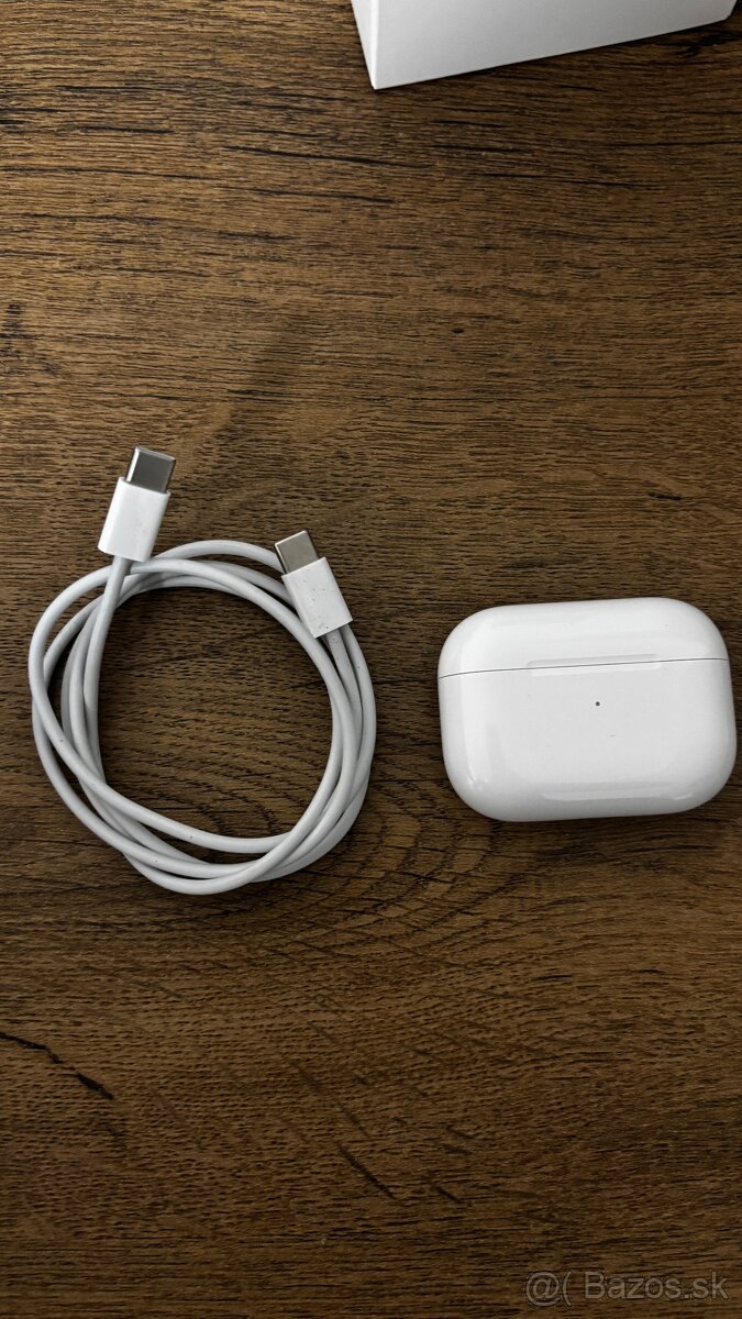 Apple AirPods Pro (2. generácie) s MagSafe puzdrom (USB-C)