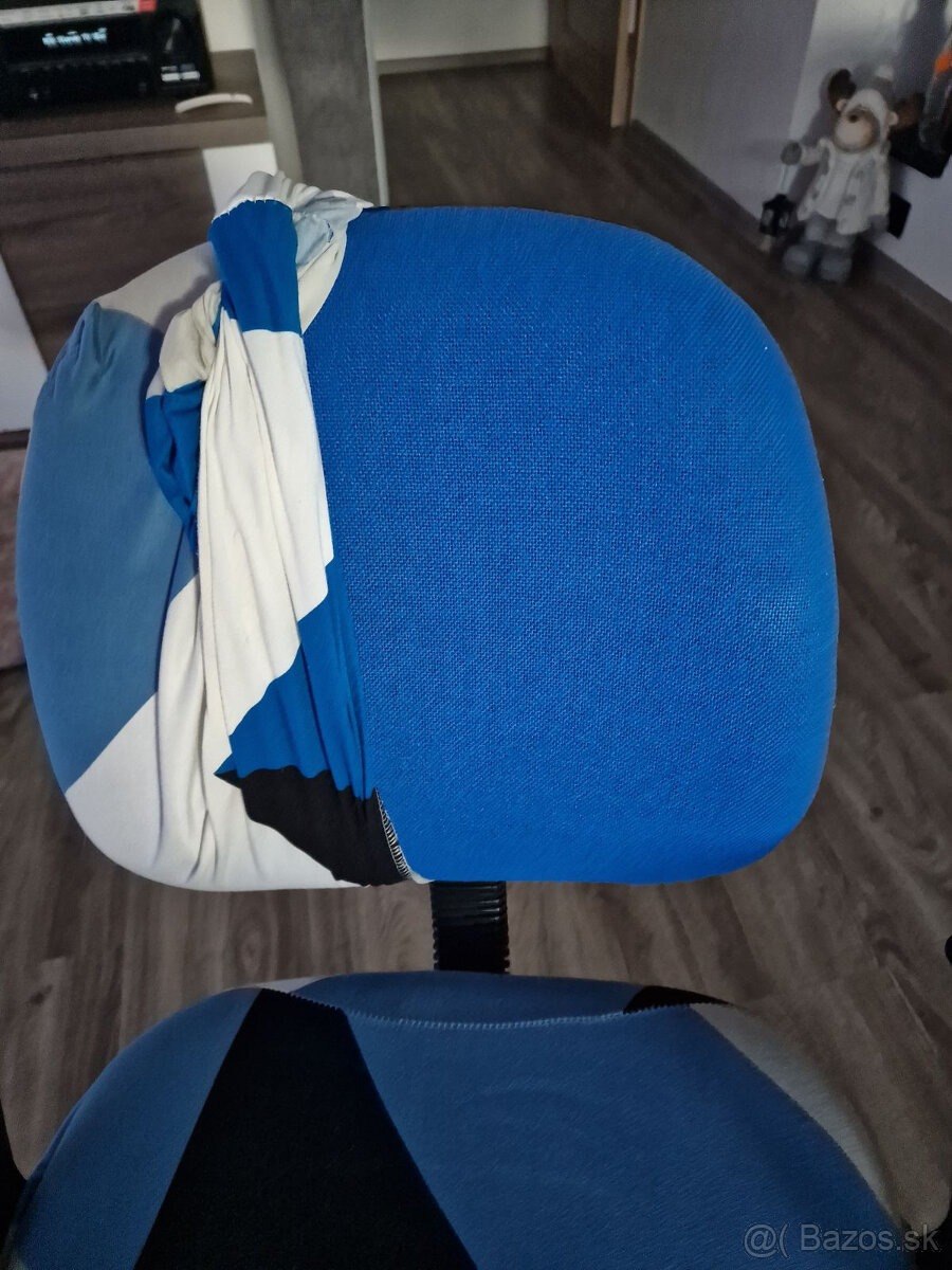Modrá kancelárska detská stolička