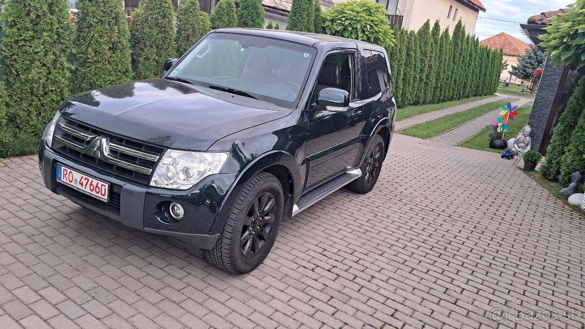 Mitsubishi pajero 3.2 DIS EDITION Vyborny stav