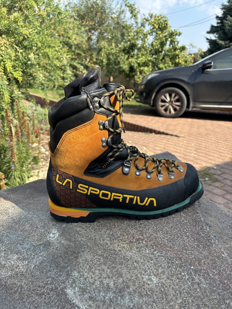 La sportiva nepal 45