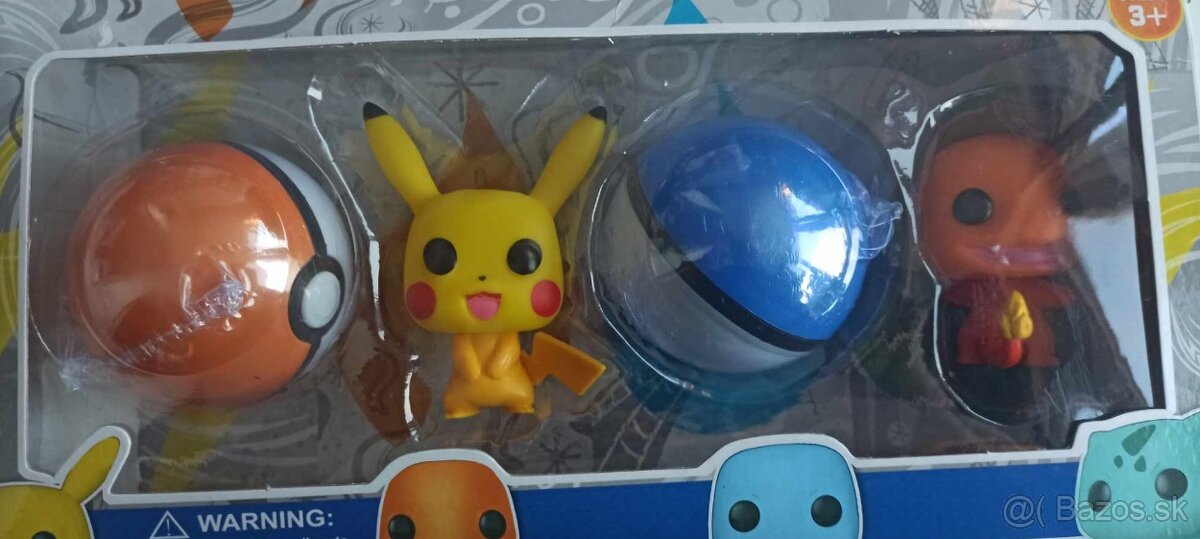 Pokémon Pikachu sada s postavičky a pokéballmi.