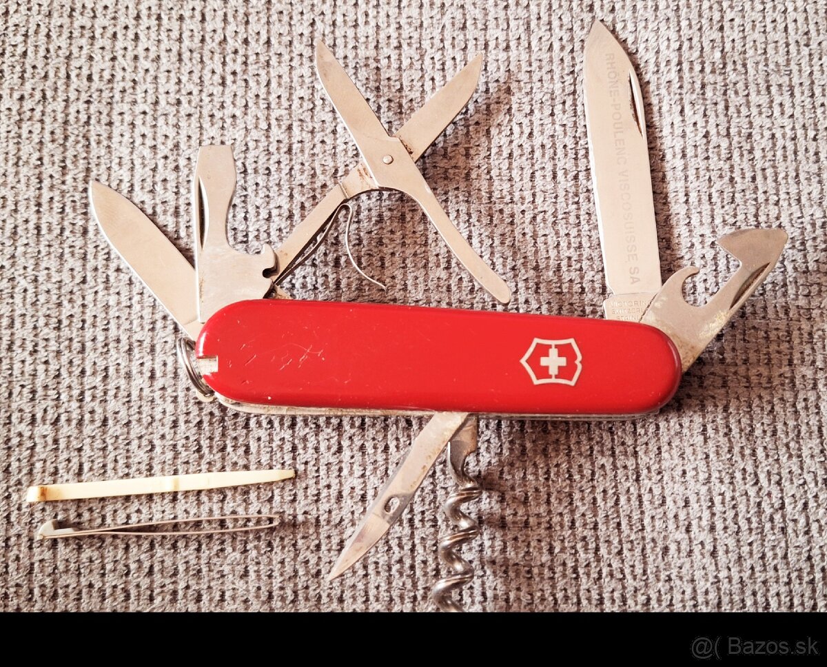 Victorinox Swiss Officer nôž