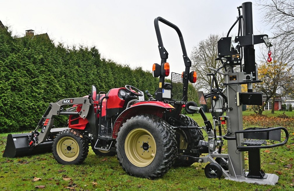 Štiepačka za traktor + elektromotor JANSEN TS-30K  30 ton