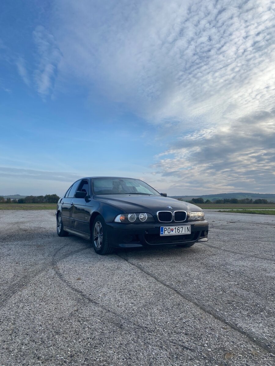 Rozpredám BMW e39 v celku