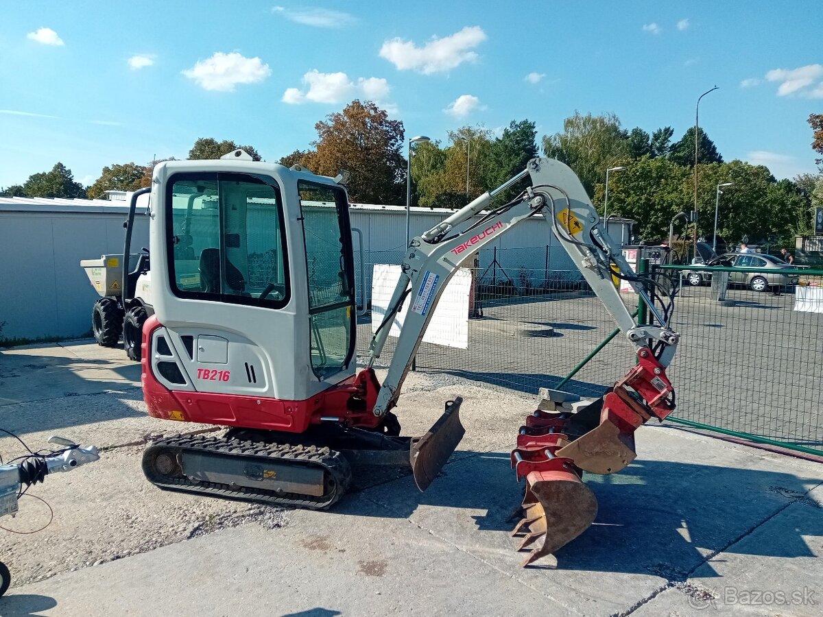 TAKEUCHI TB216