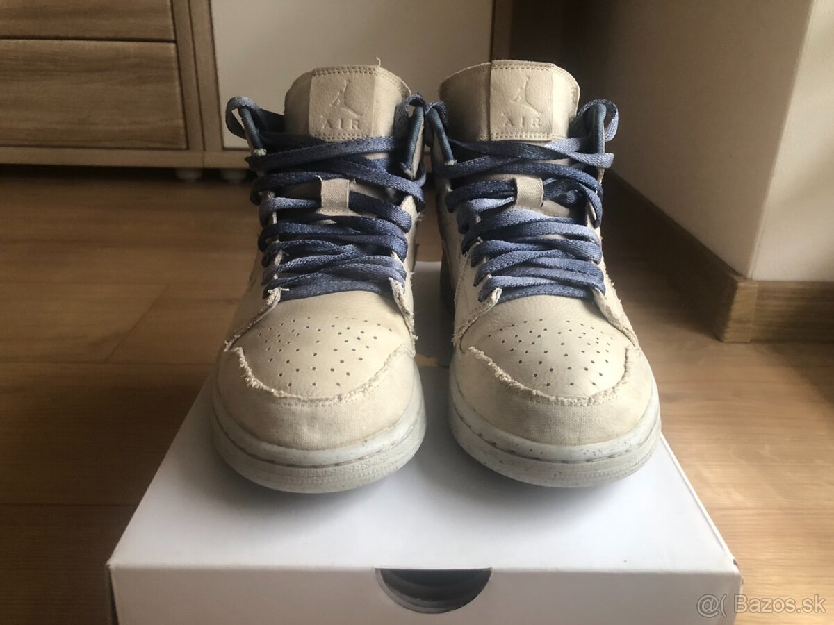 Jordan 1 Mid Sanddrift