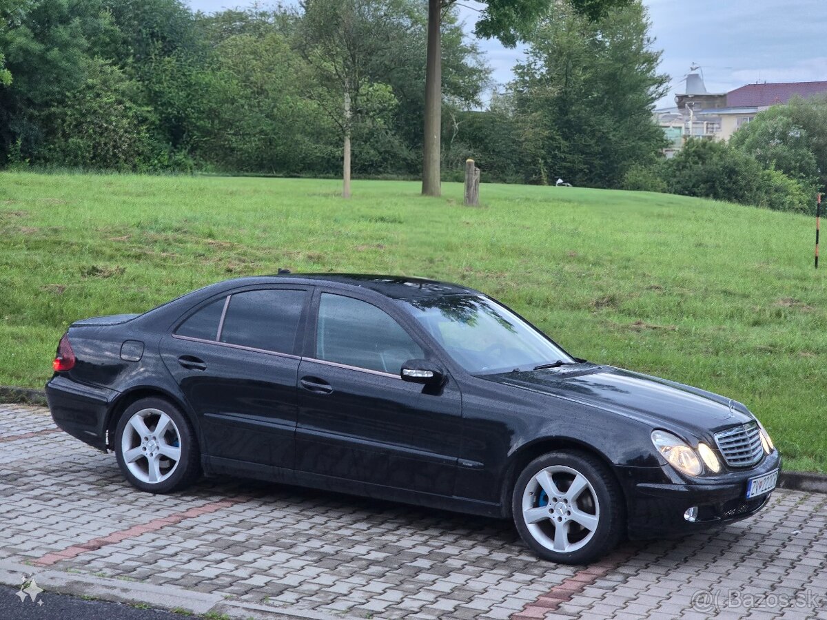 Mercedes E200 w211