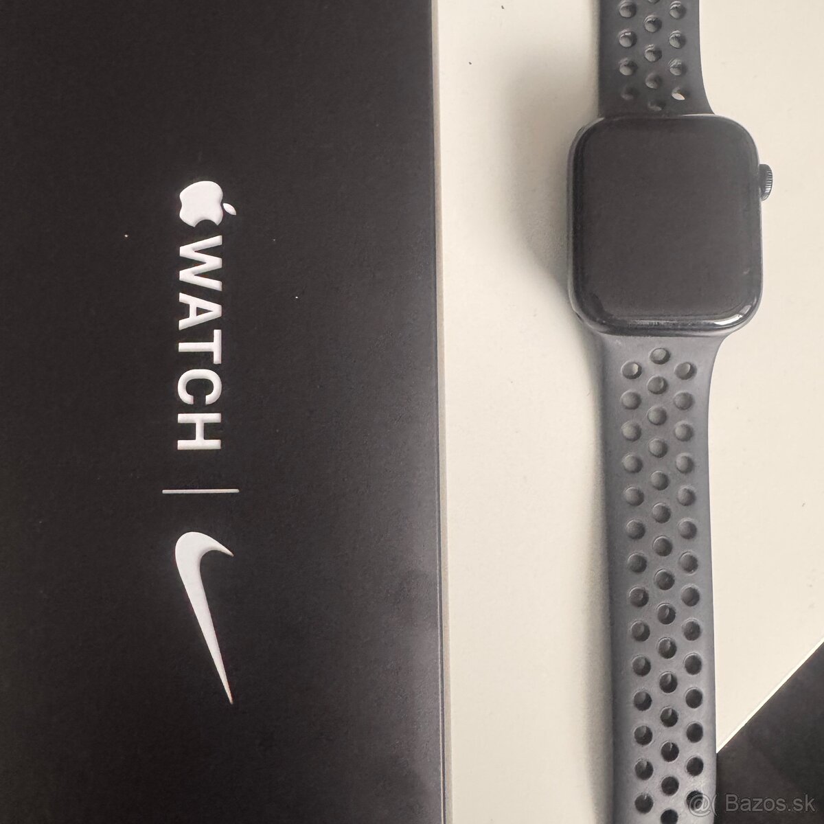 Apple Watch 7 45mm nike