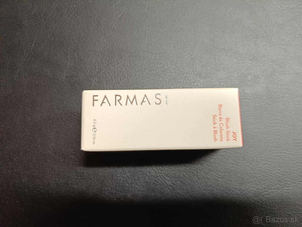 Krémová líckenka od Farmasi