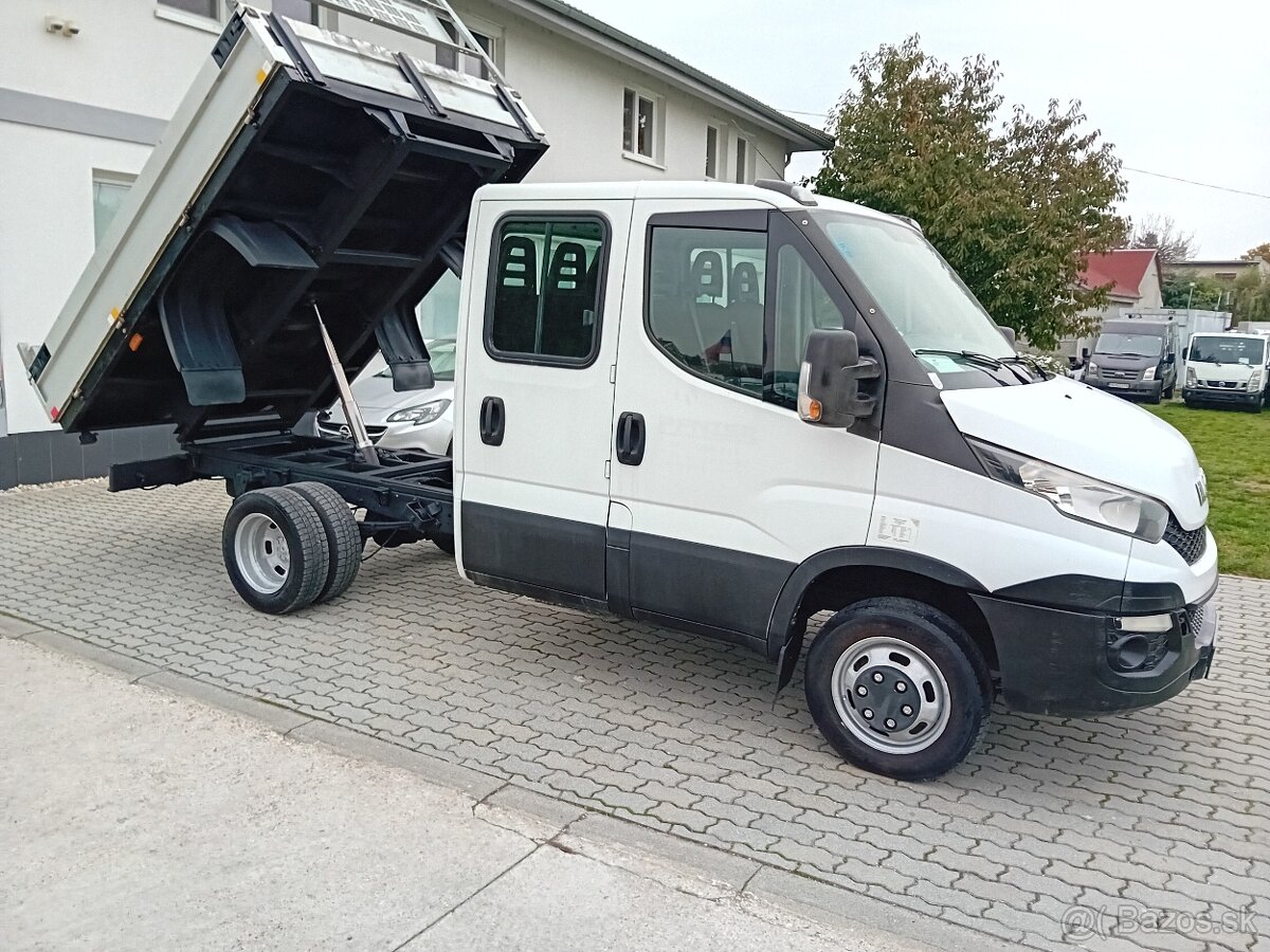 Iveco Daily 3,0TD 107kw , 7 miest Do 3,5 T SKLAPAČ