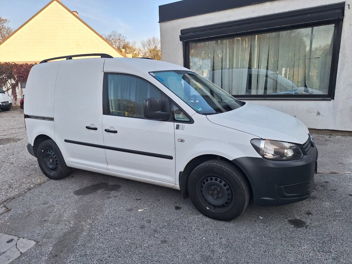 VW CADDY 1.6TDI ROK 2011