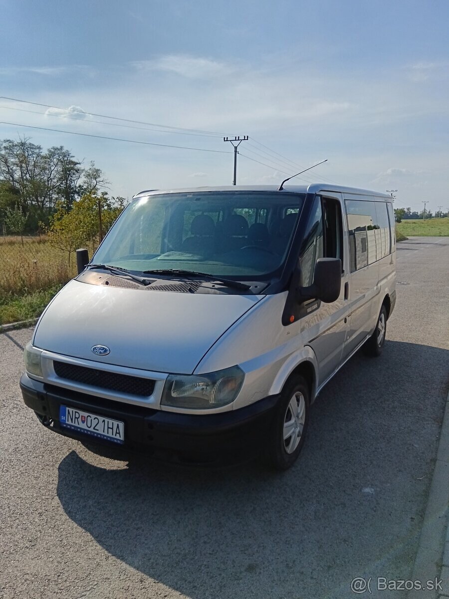 Kúpim ford transit 9 miestny