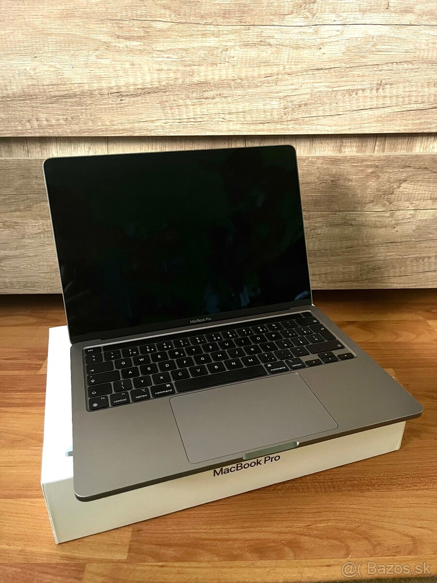 Macbook Pro M2 13” 1tb 16gb RAM