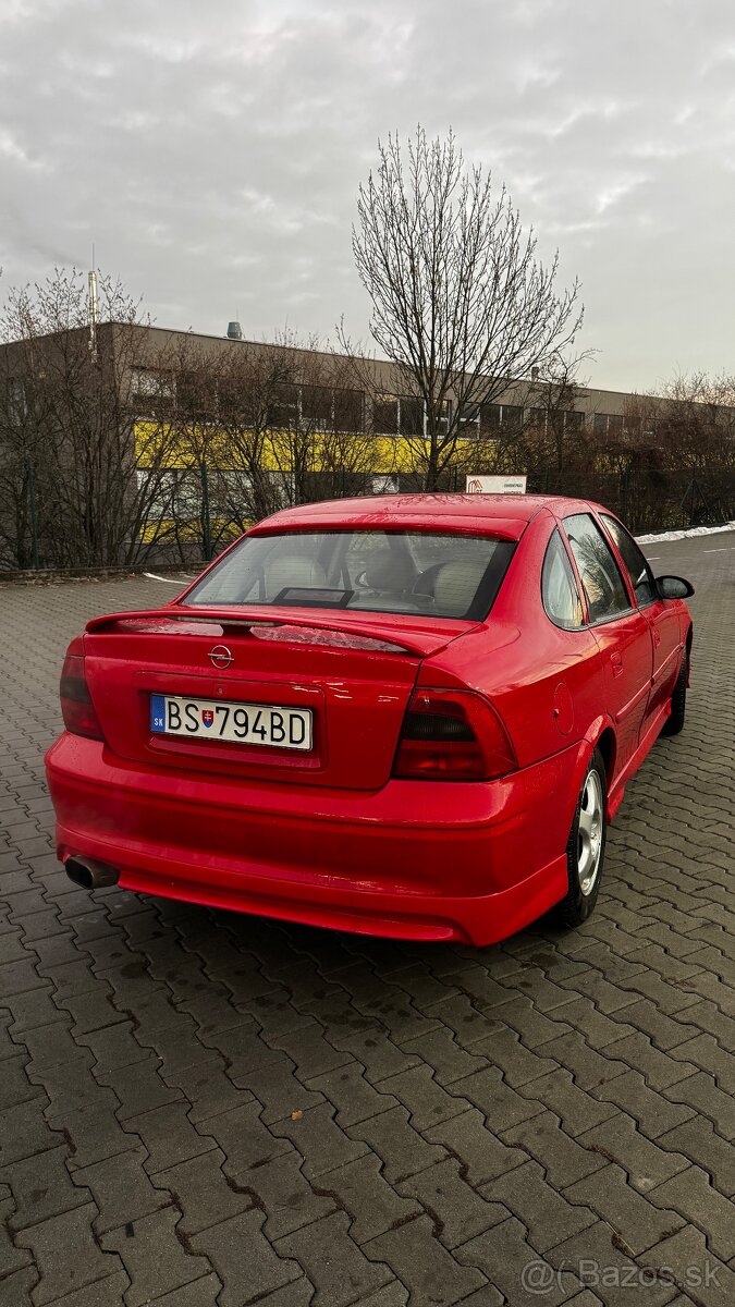 Opel Vectra B 1.8