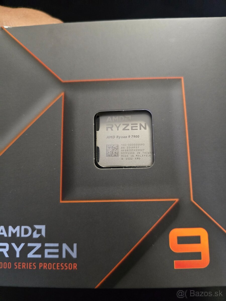 AMD Ryzen 9 7900 + radeon graphic