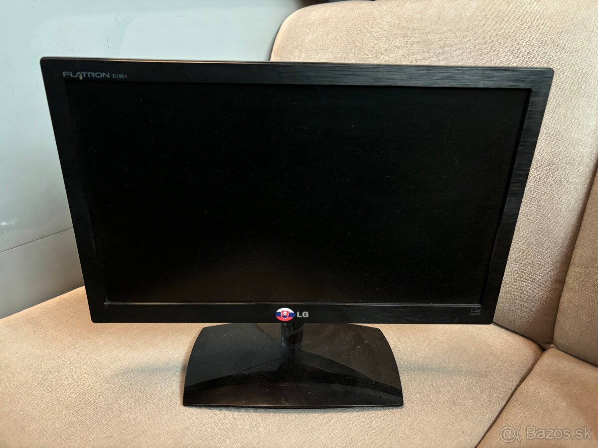 Monitor 19" LG E1951S-BN