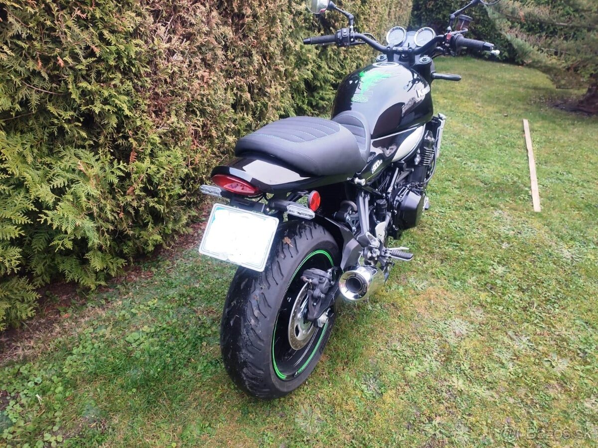 Kawasaki Z900RS