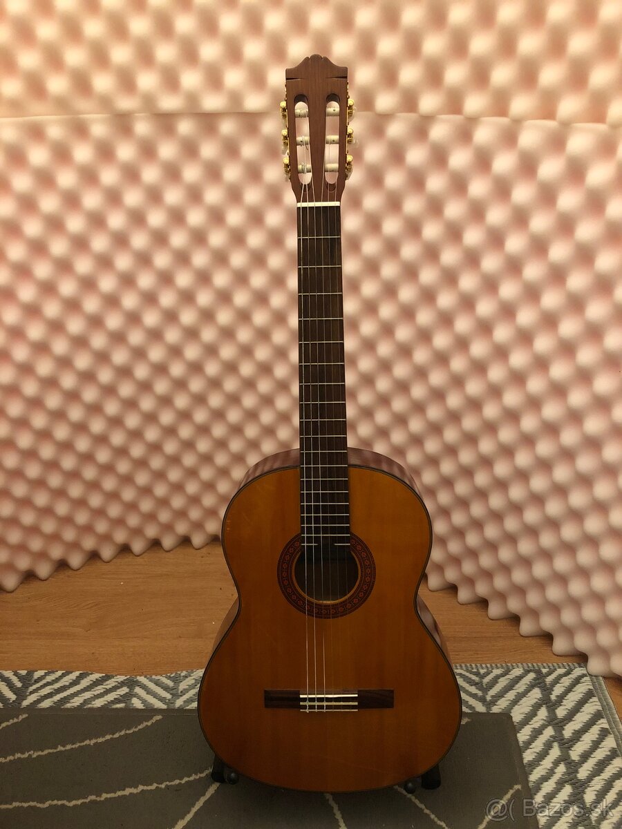 Gitara Yamaha