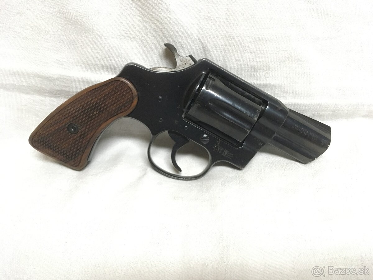 Colt detective