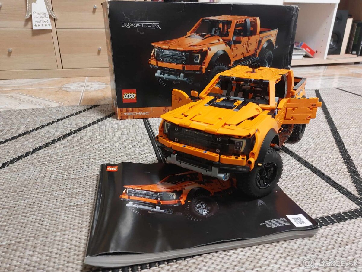 Technic 42126 Ford F-150 Raptor