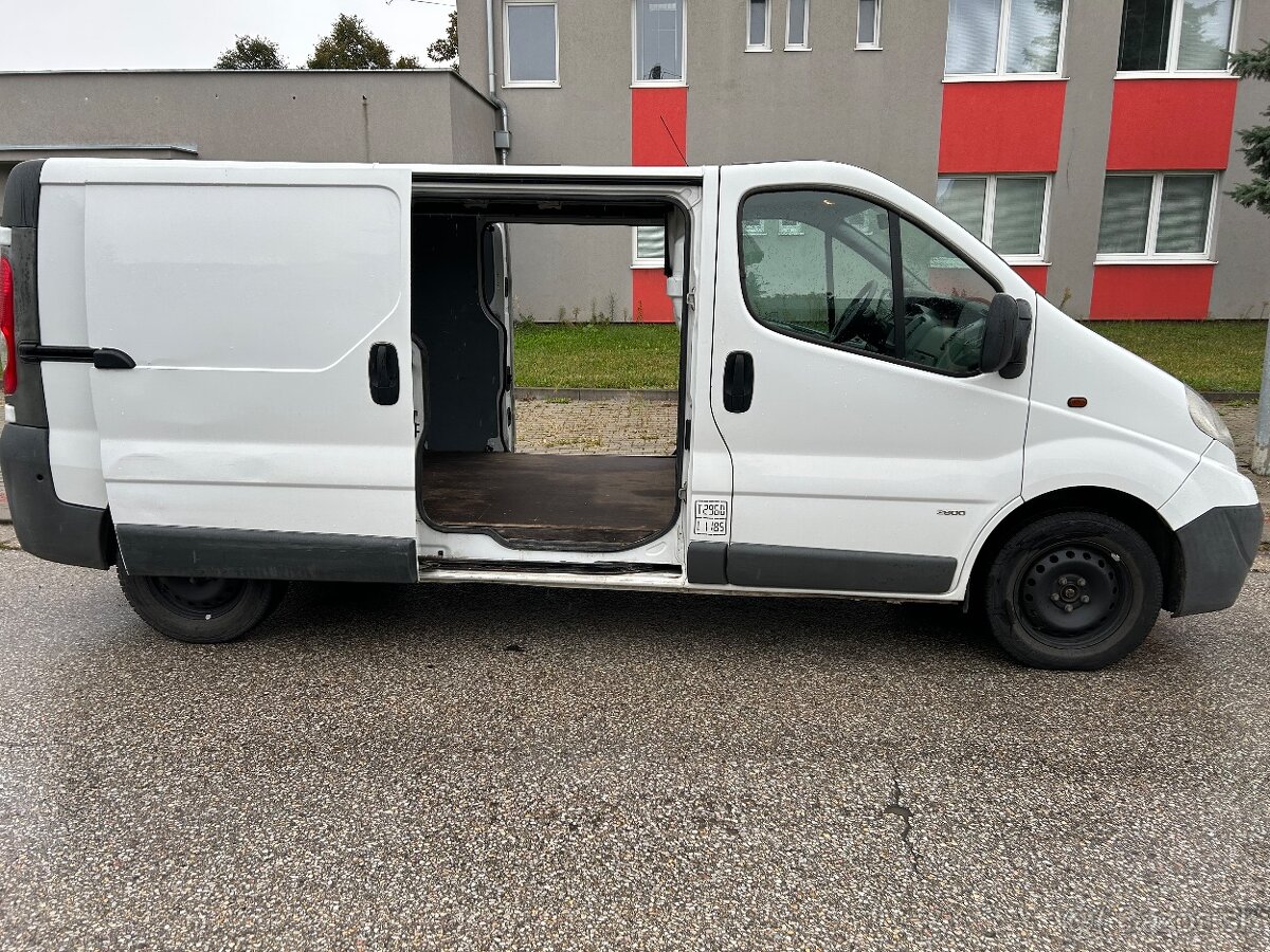 Opel vivaro