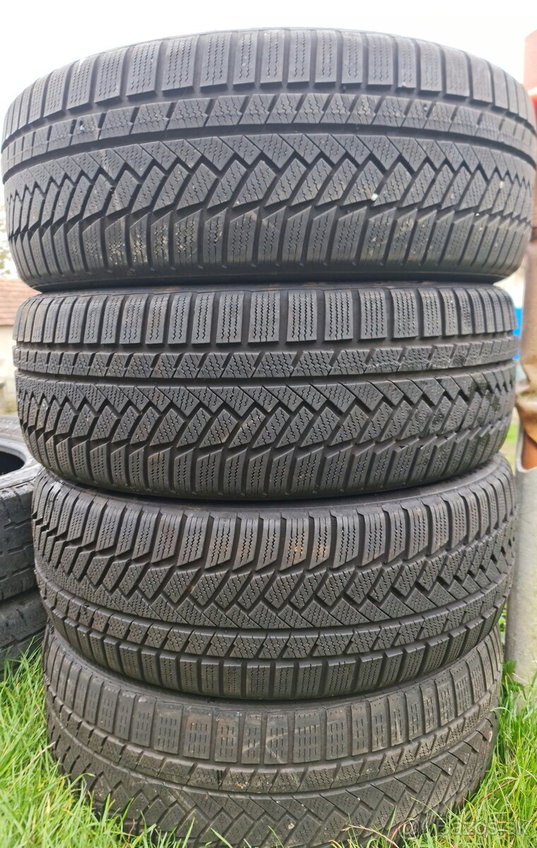 235/45r20- Continental