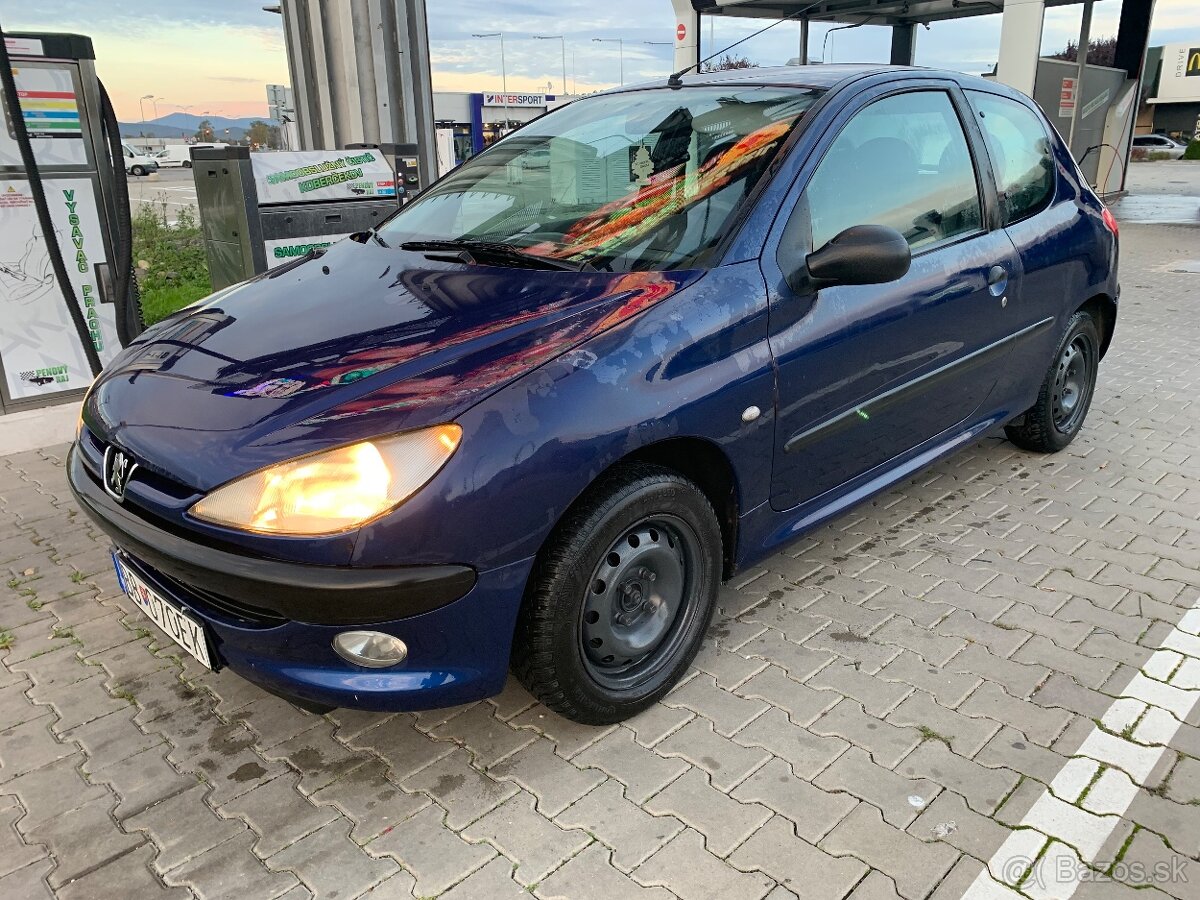 Peugeot 206