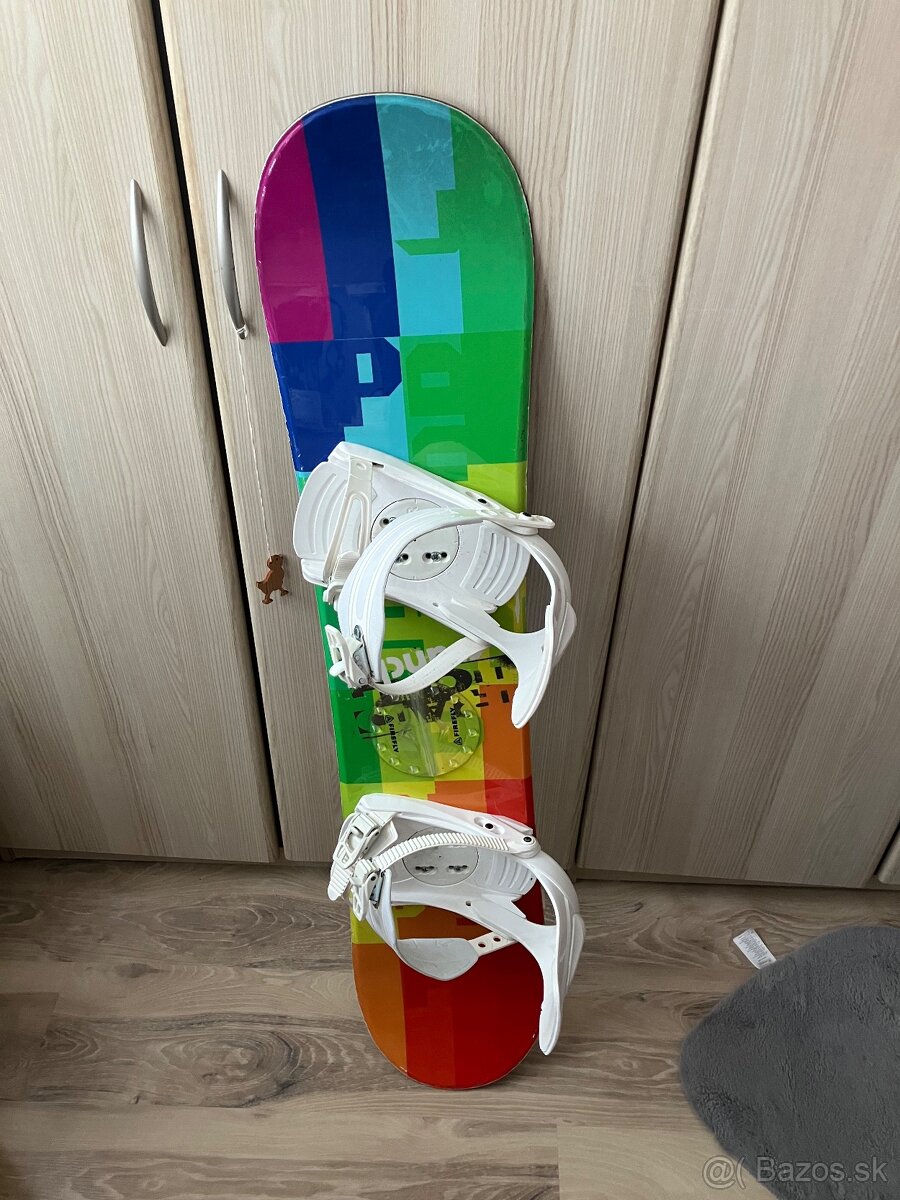 Rezervované-Detsky snowboard 120 cm