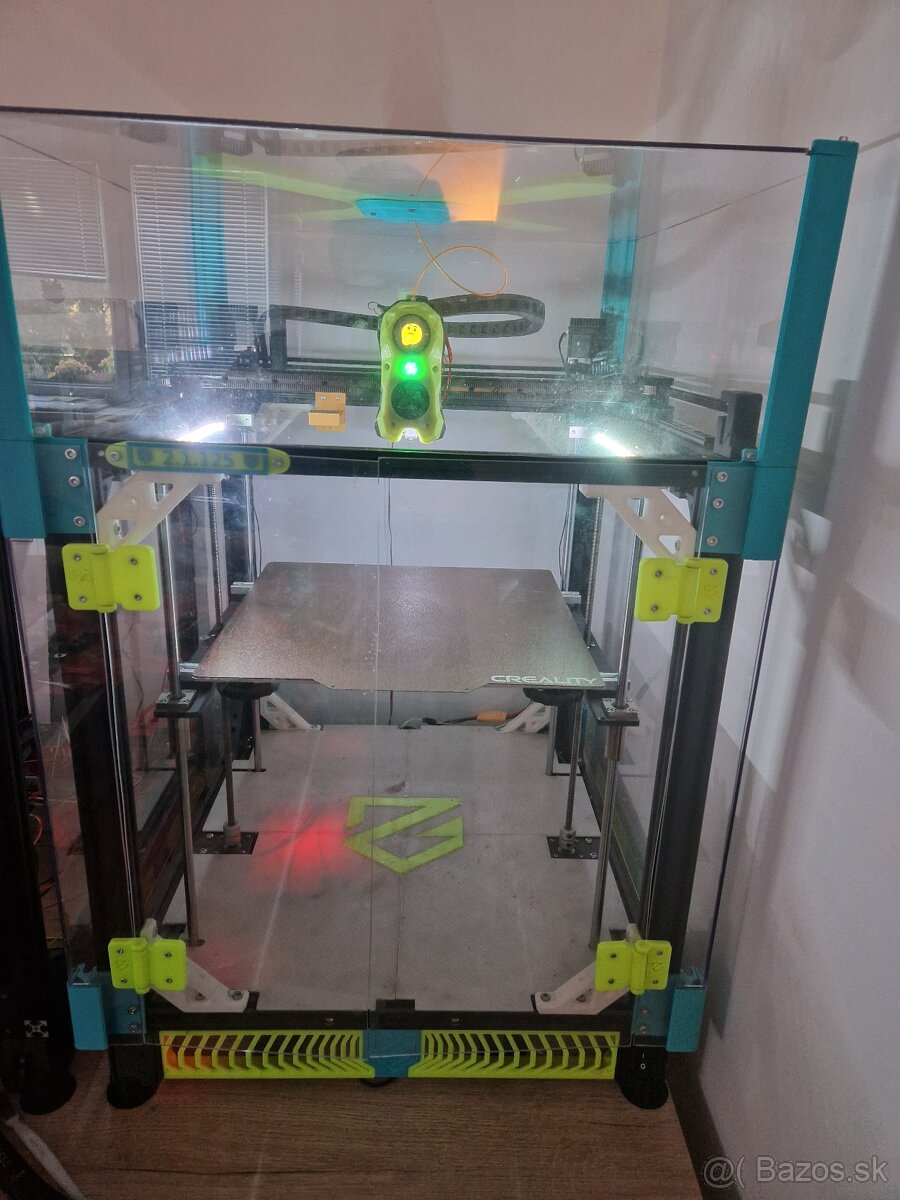 Ender 5 plus zaboxovany.