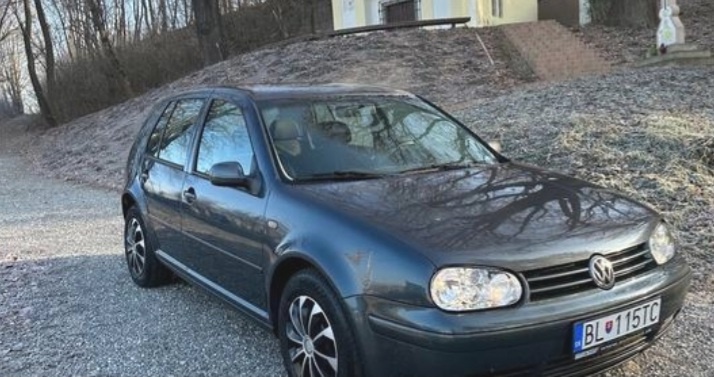 VW Golf 4 1.6 benzín (74 kW)