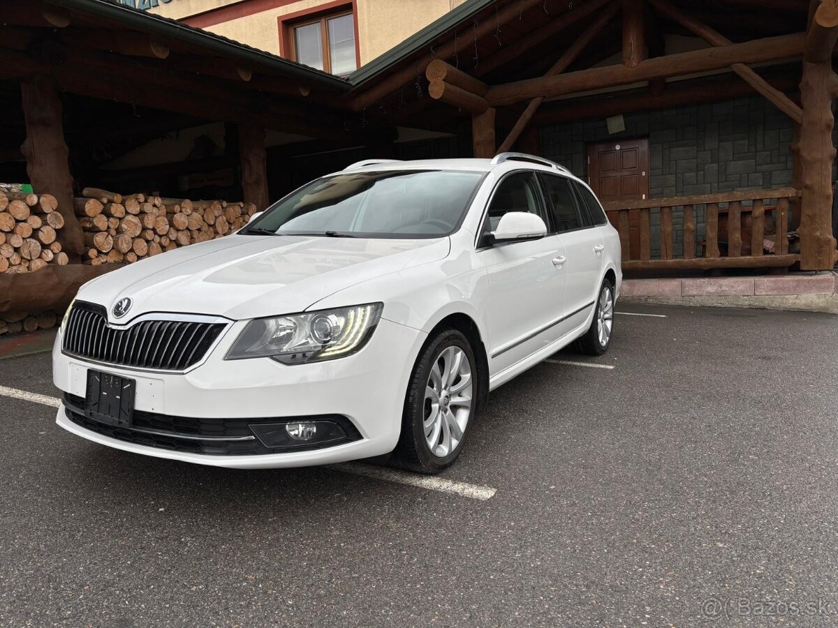 Škoda superb 2.0tdi 125kw 4x4 webasto dsg navi facelift