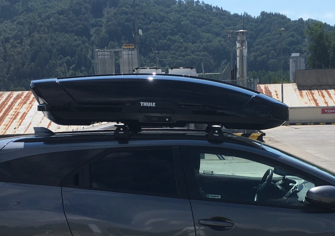 Predám strešný box Thule Motion XT XL