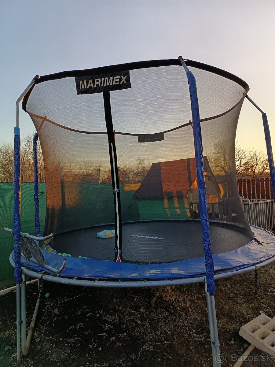 Trampolina