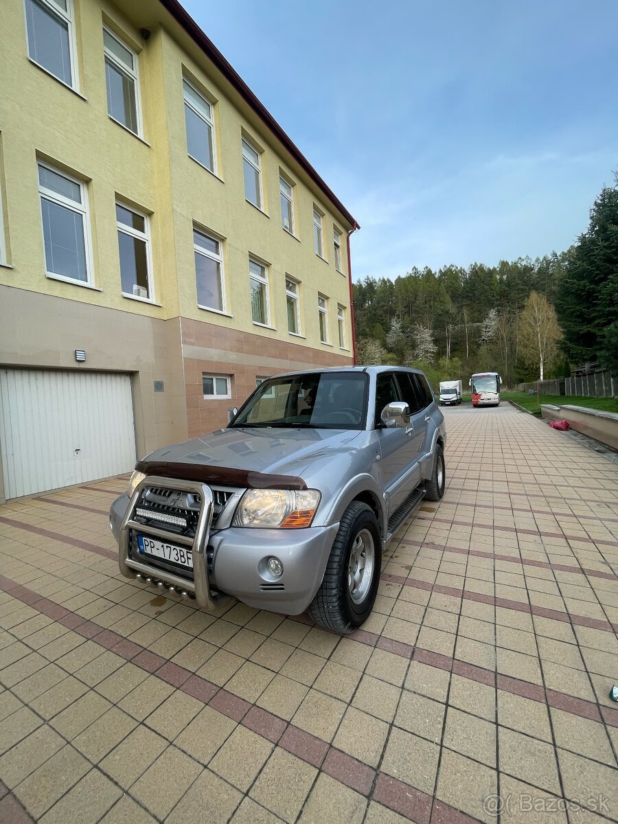 Mitsubishi Pajero V60 3.2Did