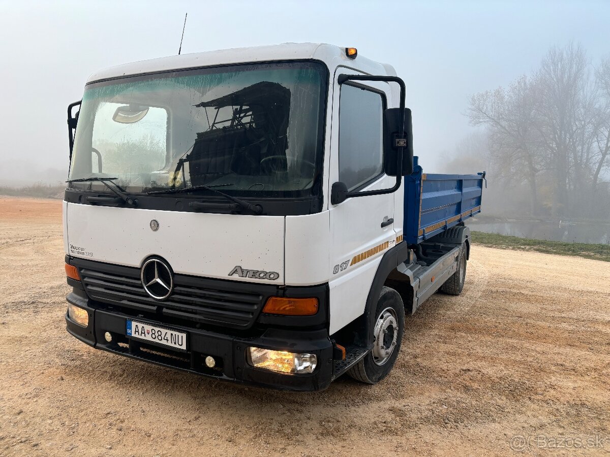 Mercedes Atego vyklapac