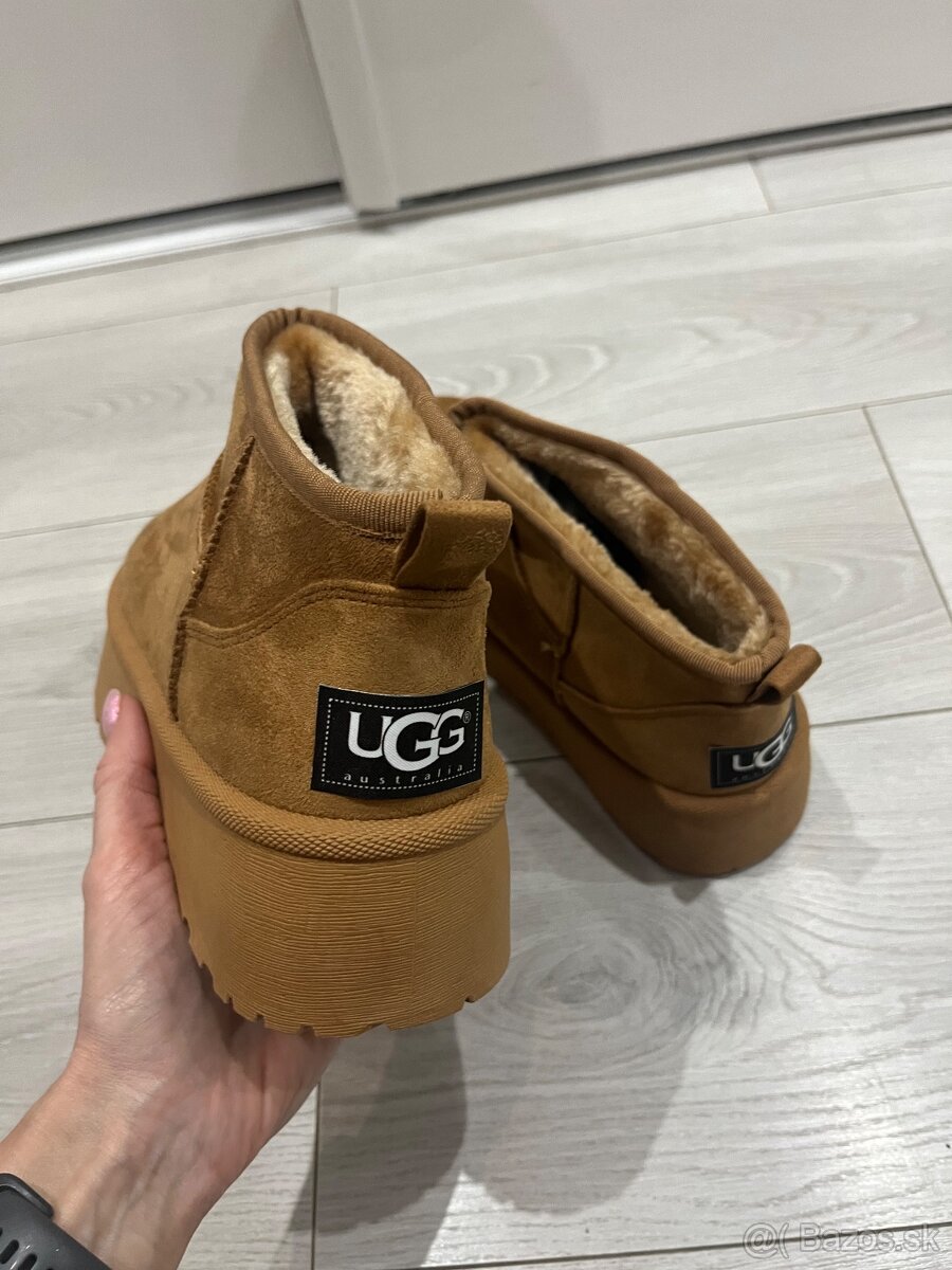 Dámske UGG ultra mini, čižmičky