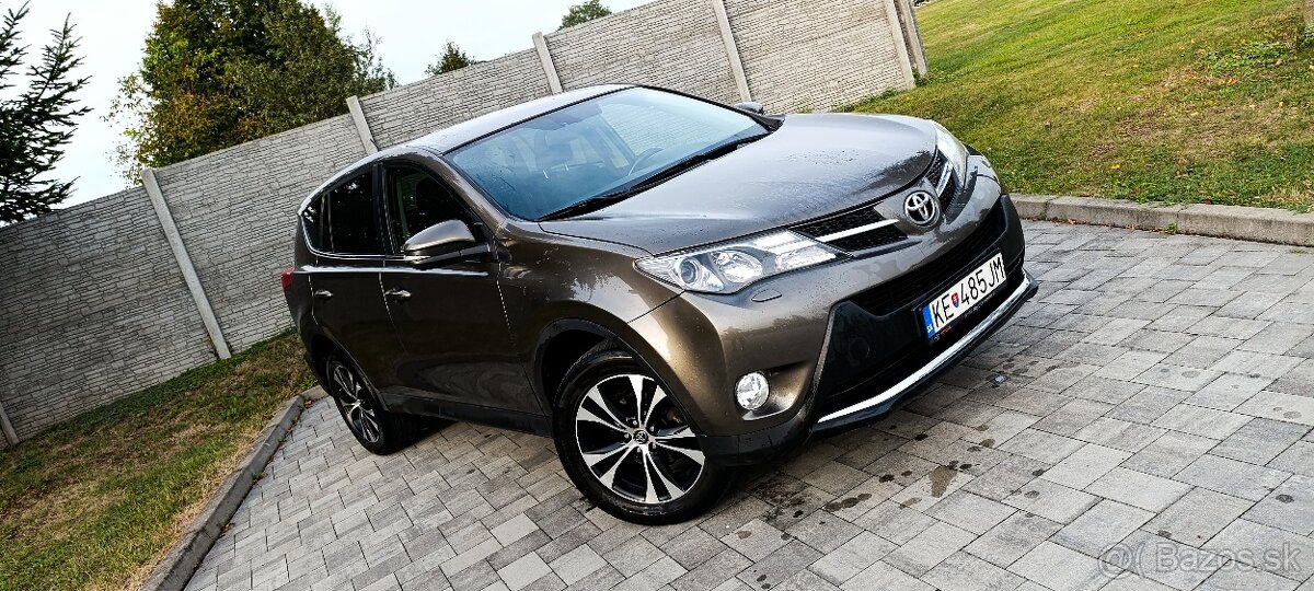 Toyota RAV4 2.2 l D-4D Active