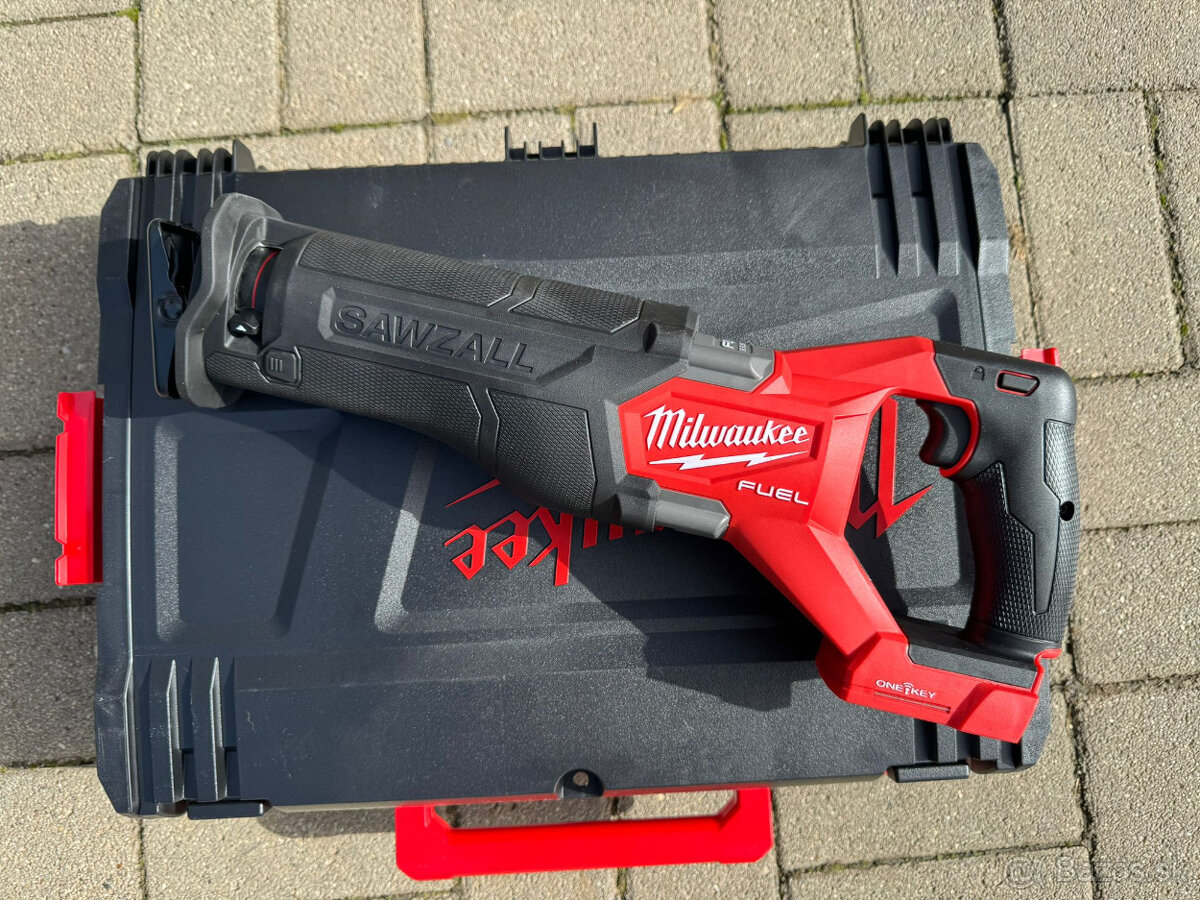 Milwaukee M18 ONEFSZ-0X aku chvostová píla