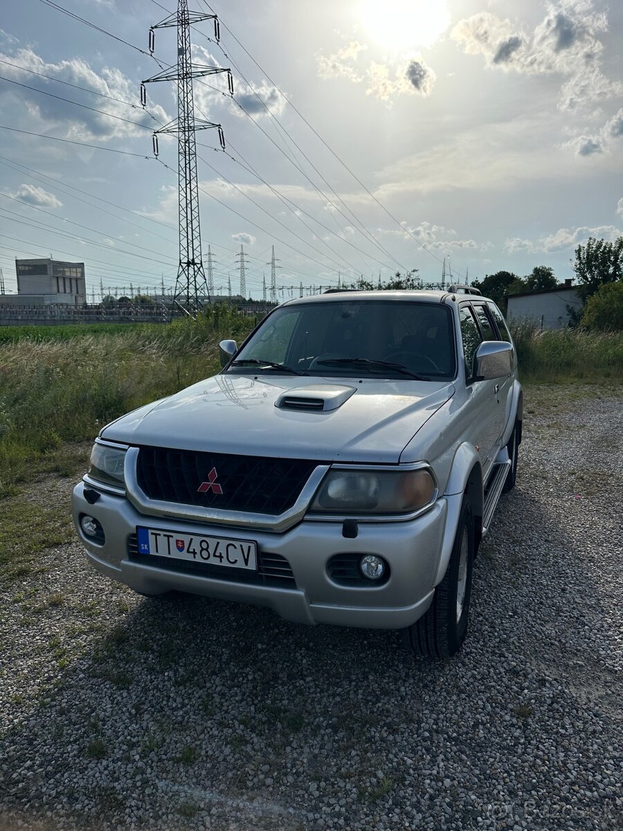 Mitsubishi Pajero Sport 2,5TD