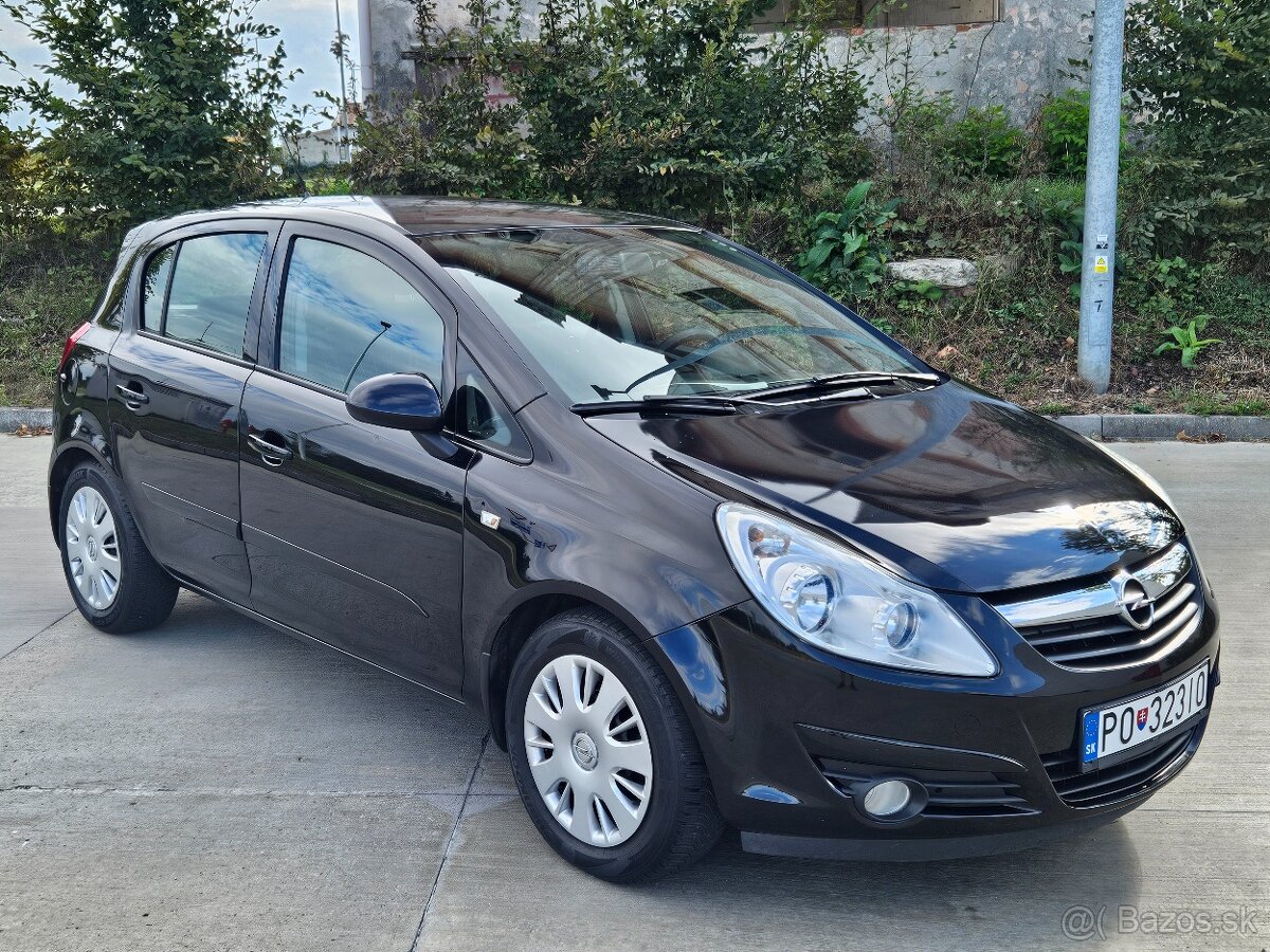 Predam Opel Corsa 1,2i   rok vyroby 2008.