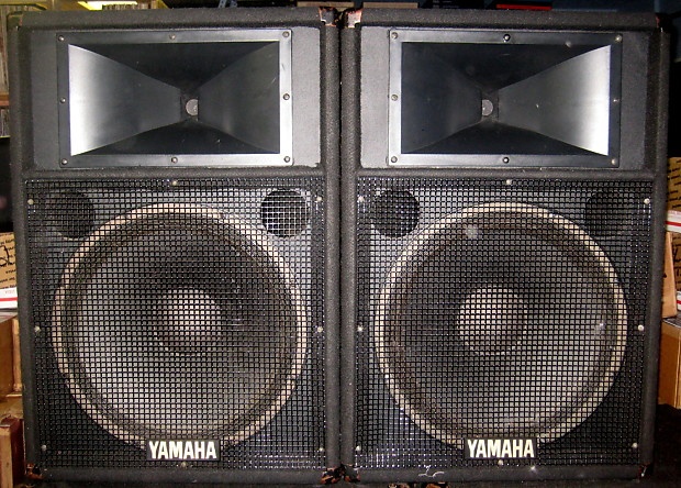 Yamaha s115v