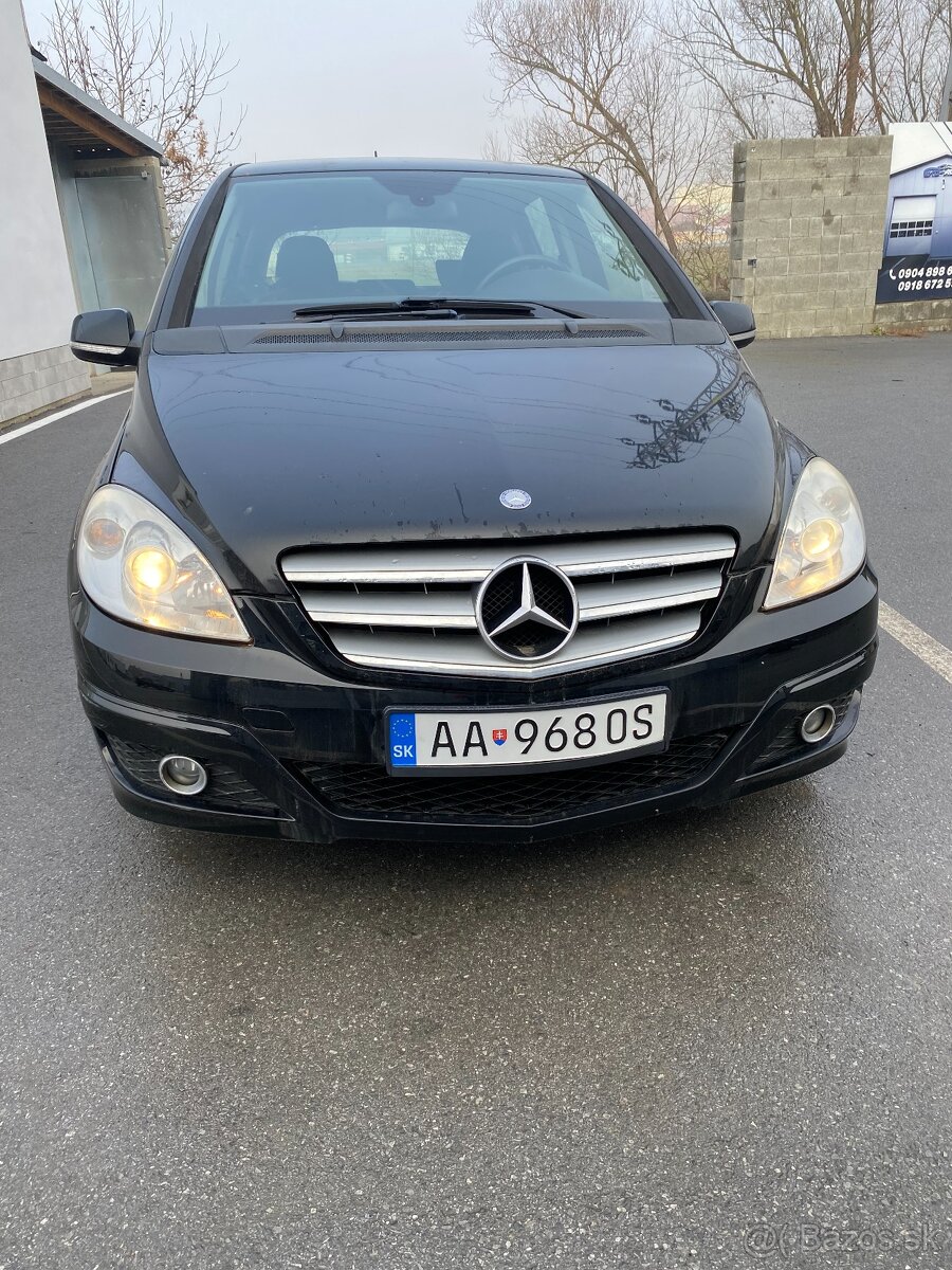 Mercedes Benz B180cdi