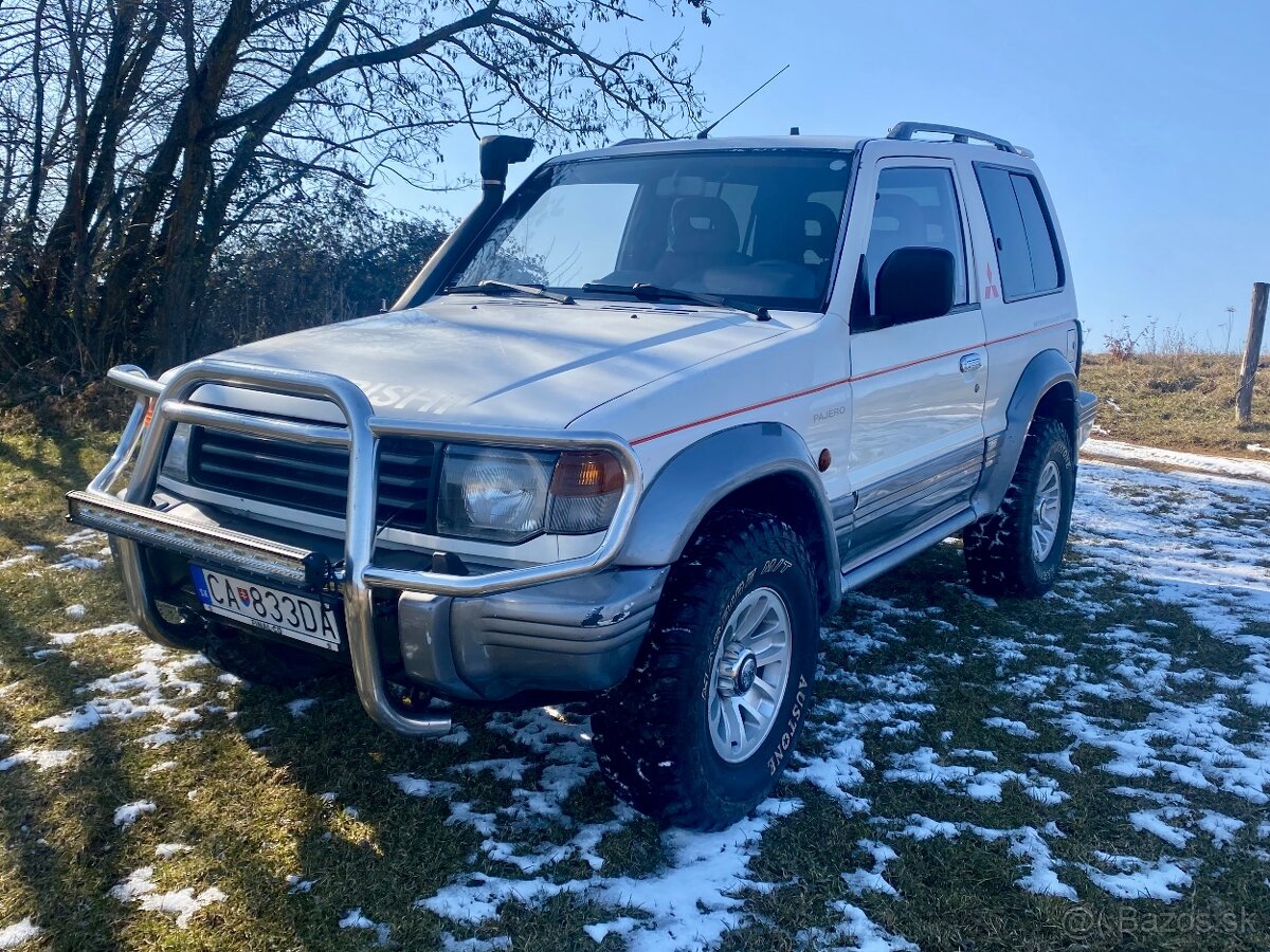 MITSUBISHI PAJERO 2.5 TD