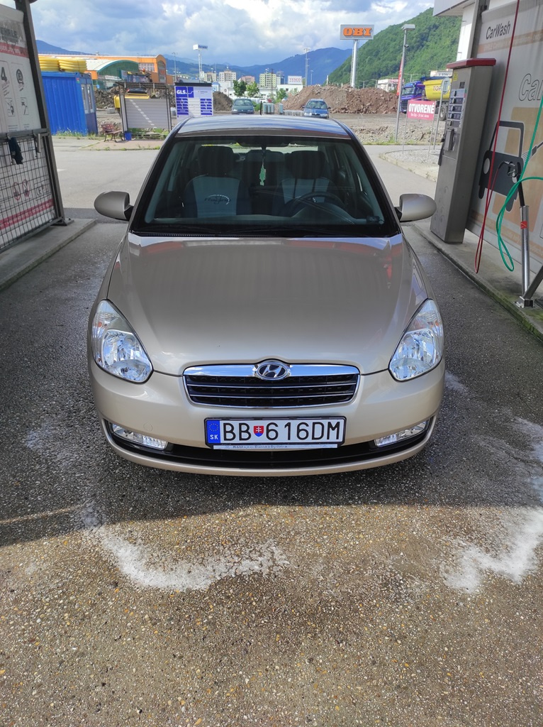 Predám Hyundai Accent 1,4l, 71,3kw, 5st. manuál , benzín