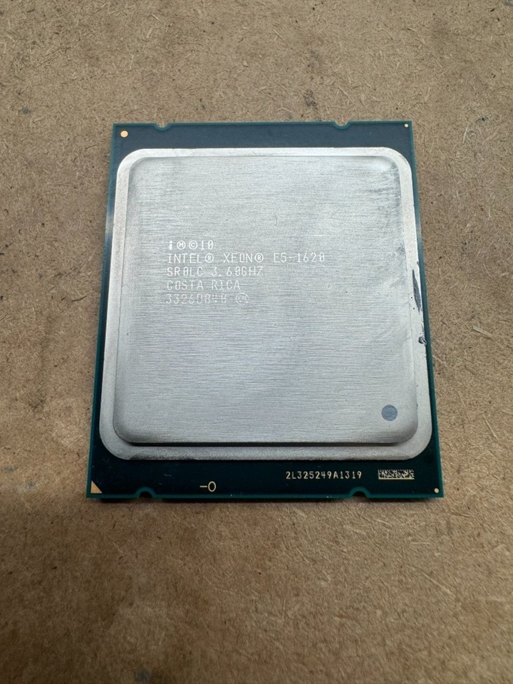 Predám procesor Intel XEON E5-1620 SR0LC 3,60GHz.