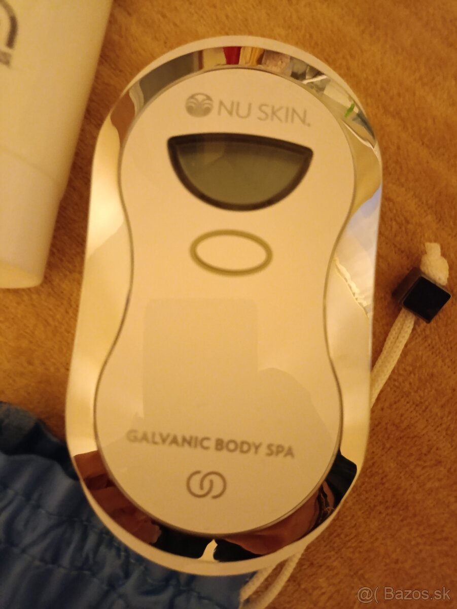 NU SKIN Galvanicka žehlička