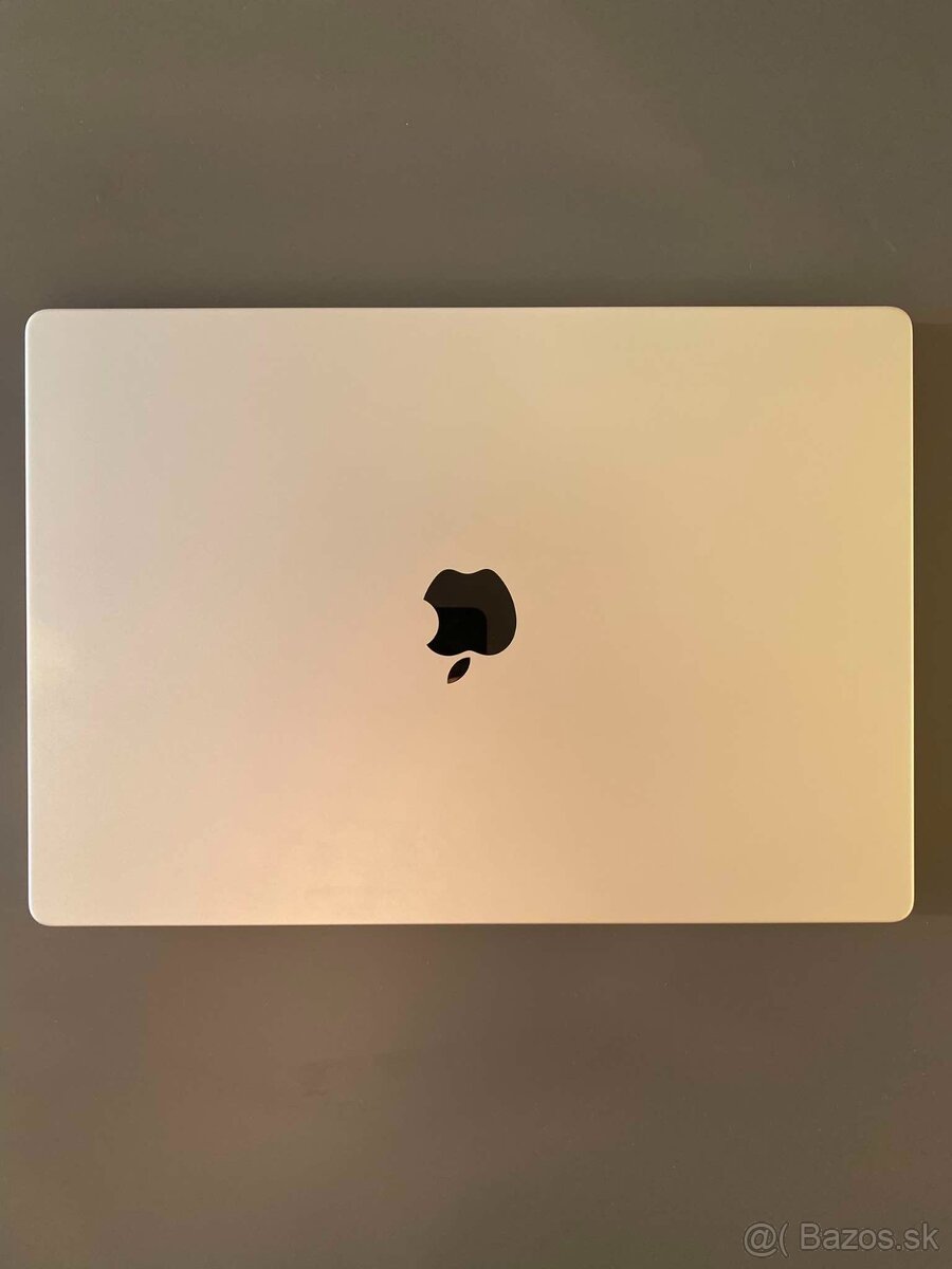 MacBook Pro 16" Apple M1 Max, 32GB RAM, 1TB SSD, Zaruka