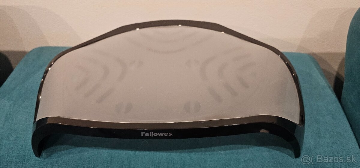 Fellowes Smart Suites - podstavec pod monitor