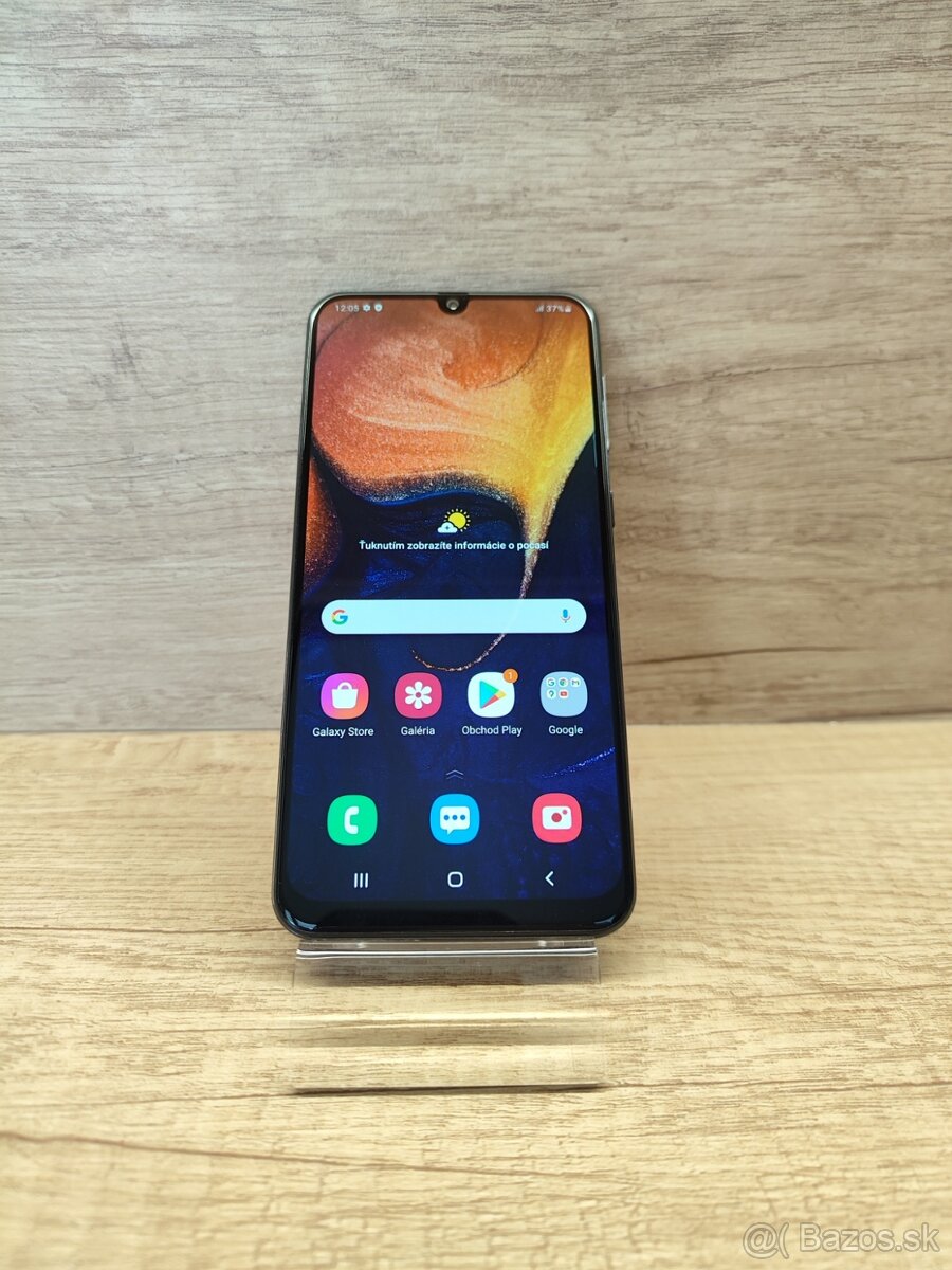 Samsung Galaxy A50 dual SIM - 128GB/4GB RAM - super stav