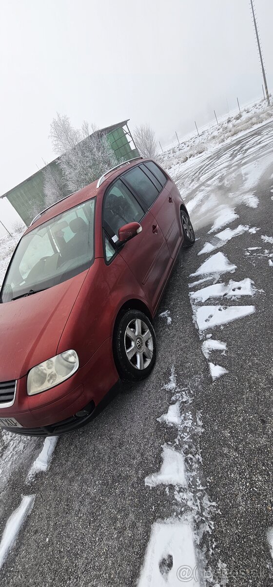 Volkswagen touran 2.0 tdi 103kw  BKD